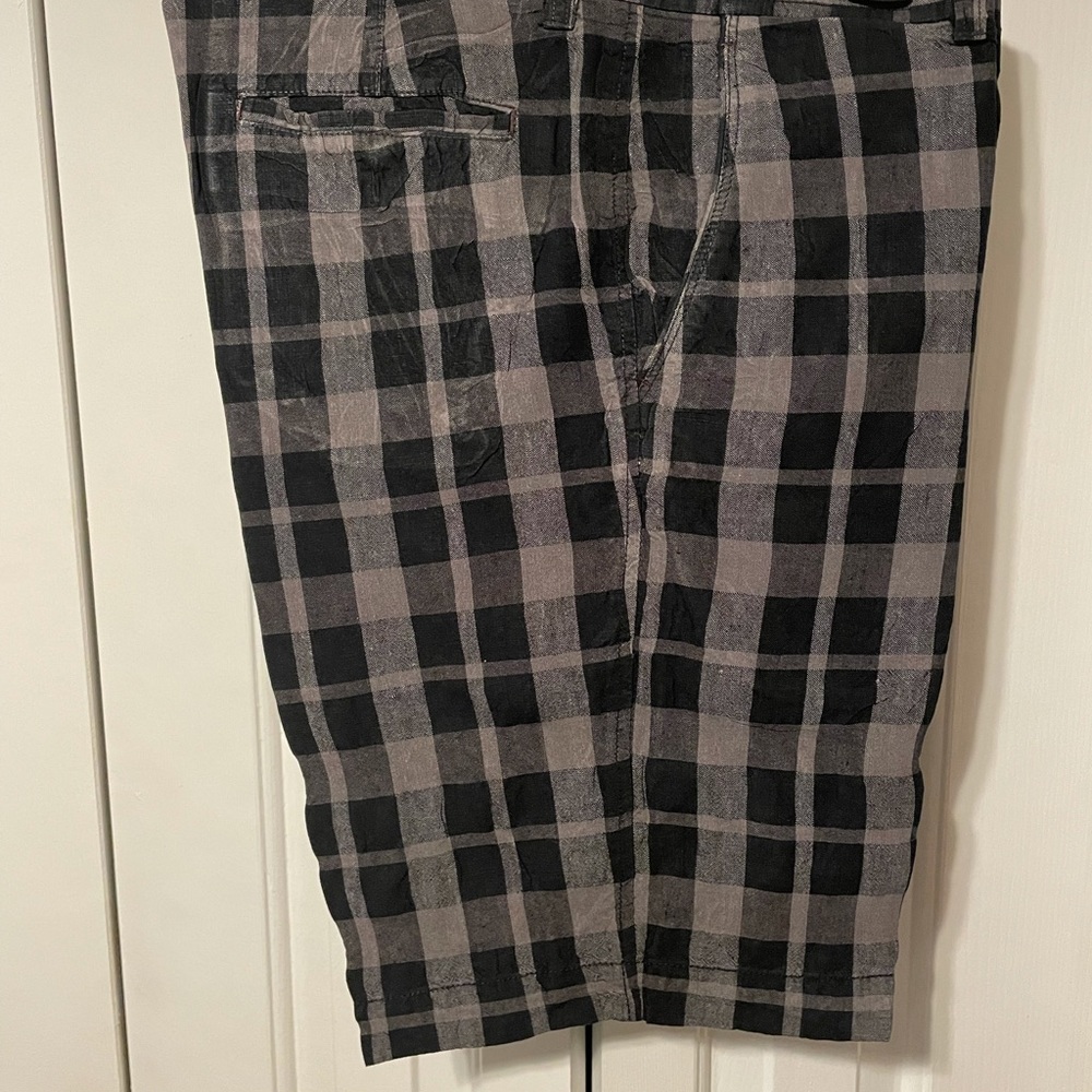 Linen shorts